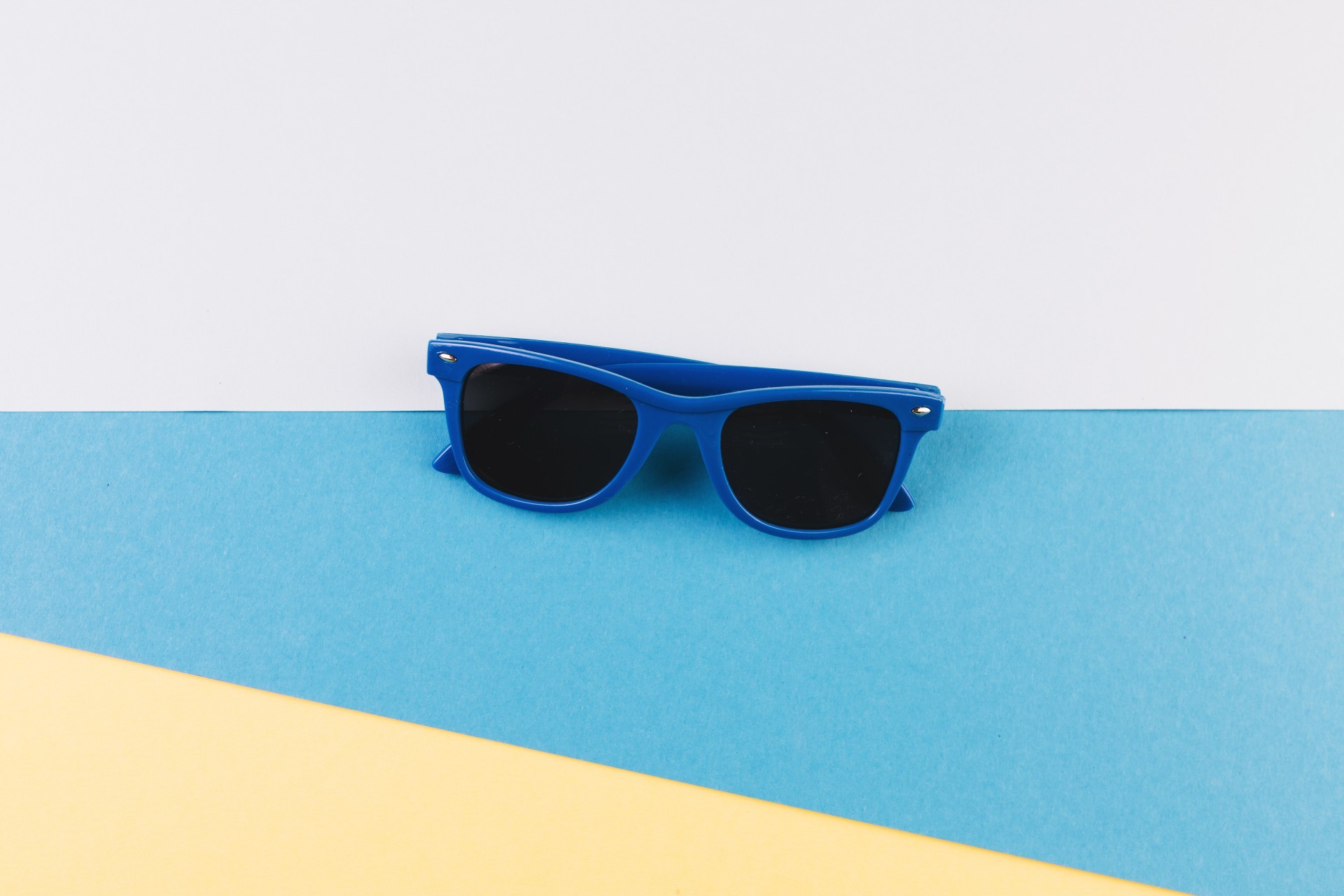 Зеркальные очки