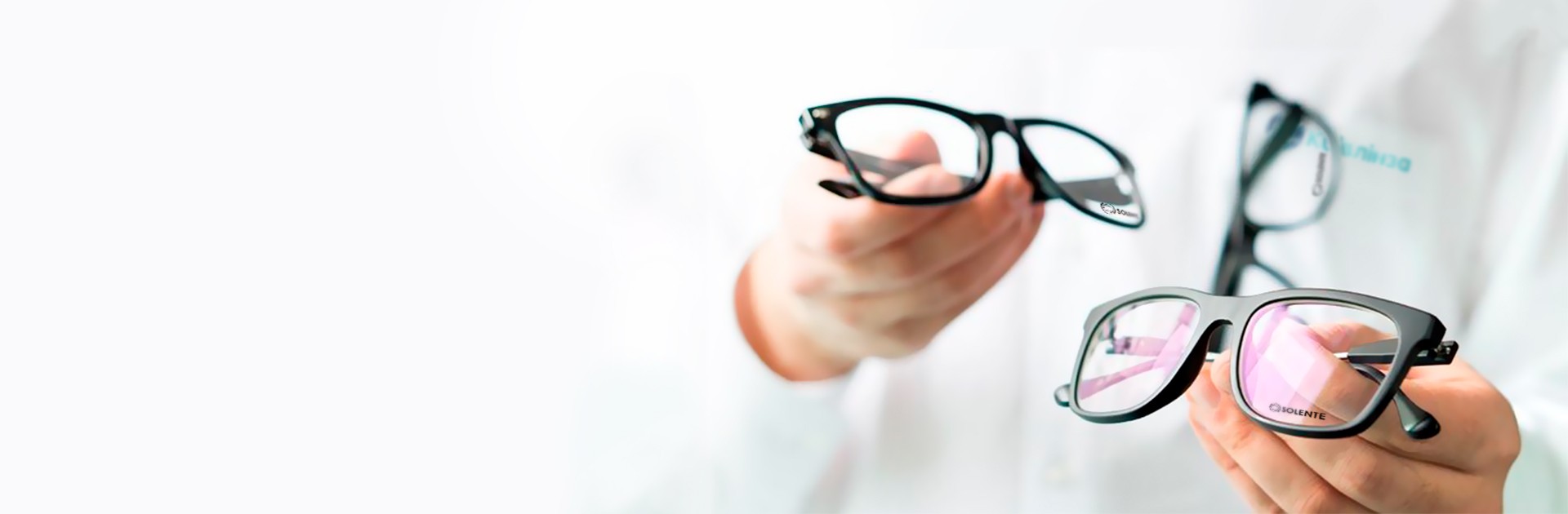 Пластиковая линза или стеклянная?